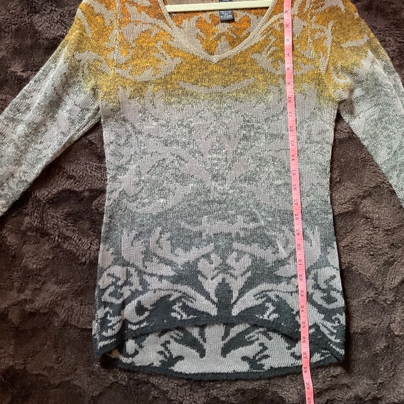 Olsen Europe Sweater Size S-M/8 - Picture 8 of 9